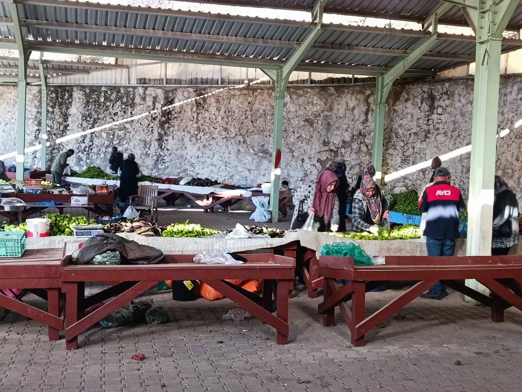 Konya’nın yüzde 100 yerli pazarı 36